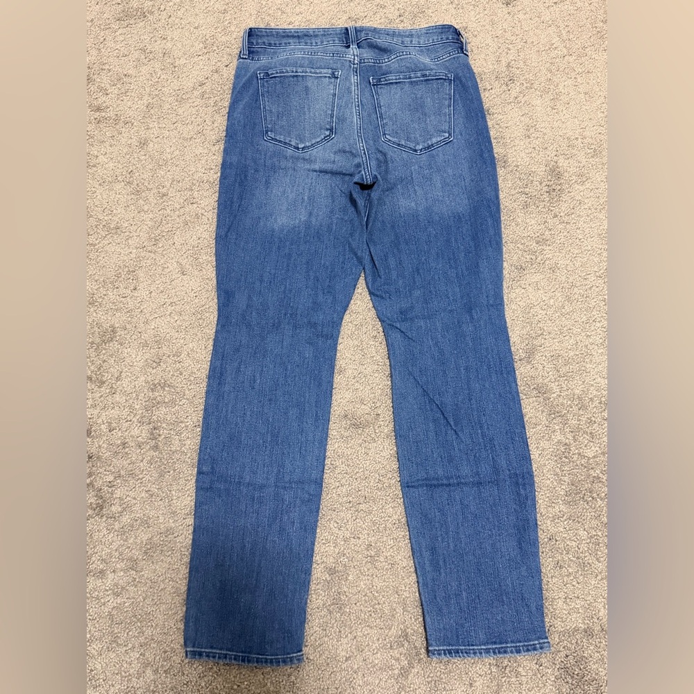 Old Navy High Rise WOW Straight-Leg Jeans - Picture 3 of 5